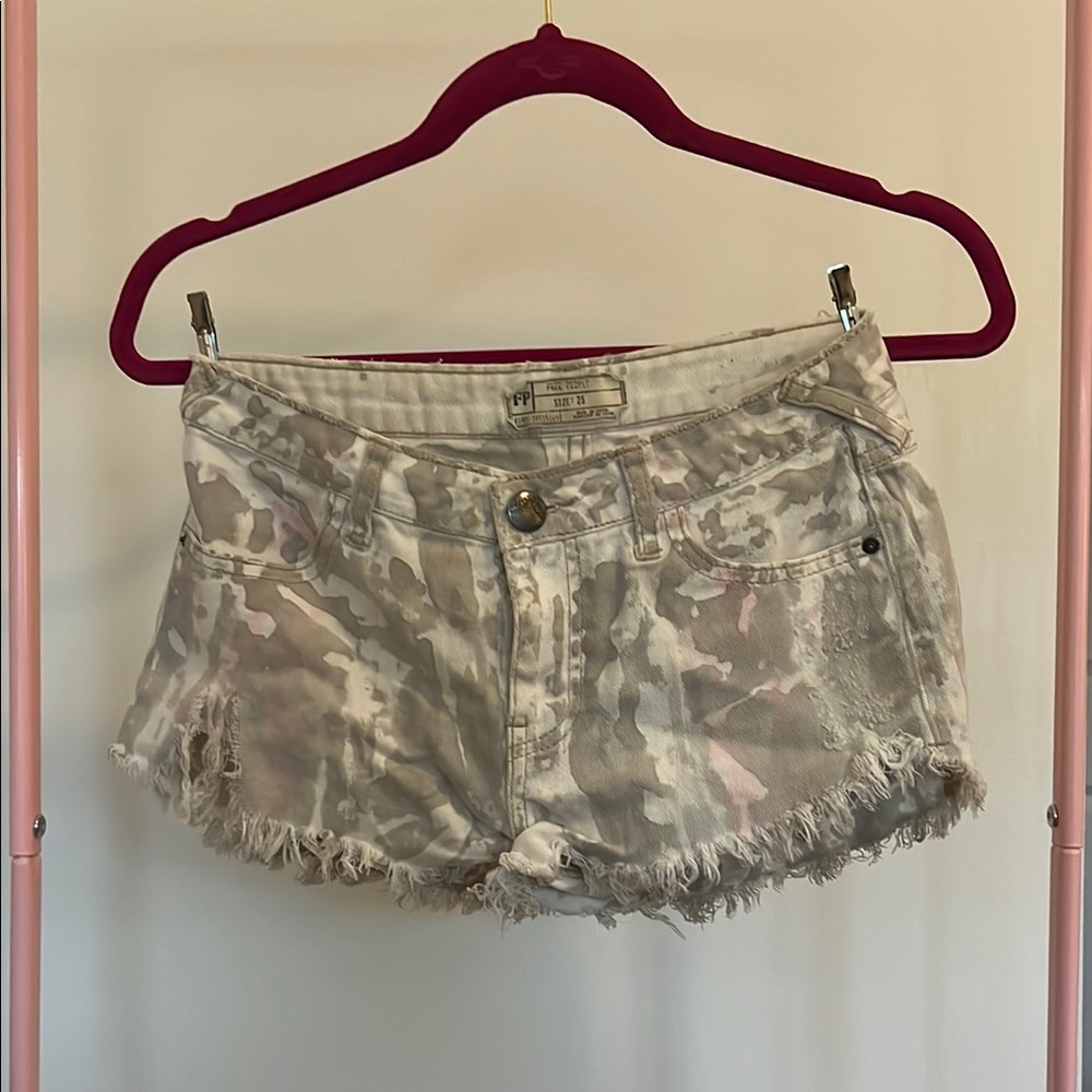 Free People Tan camo Jean Shorts Distressed Frayed Hem